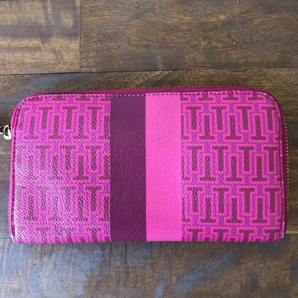 Tory Burch Pink Wallet - Picture 2 of 3